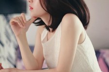 启东爱摄影逃求时髦模特一兼职(时髦多气概兼职网拍)