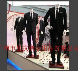 启东成都元亨商贸楼兼职模特(上海琪亨商贸有限公司卖浪琴吗)
