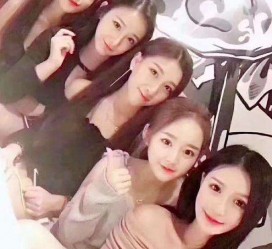 启东美国小姐姐带小伙伴游中国上海的简单介绍