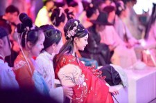 启东汉服模特兼职(想做汉服模特去哪里找)