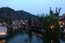启东古北水镇攻略(古北水镇温泉攻略)