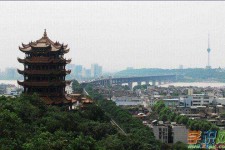 启东武汉游玩攻略(武汉游玩攻略ppt)