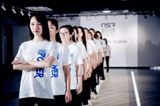 启东南京少儿模特兼职(南京潮童星少儿模特培训地址)
