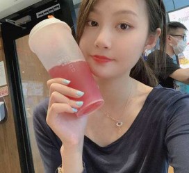 启东雇用网红商务伴游女(雇用网红商务伴游女员工)