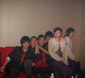 启东武汉雇用男伴游(武汉雇用男伴游戏主播)