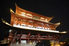 启东长沙旅游攻略(长沙旅游攻略景点必去长沙美食街)