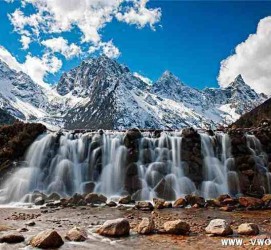 启东康定旅游攻略(重庆到康定旅游攻略)
