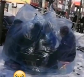 启东东北大爷带老伴游中国(东北大爷带老伴游中国旅行)