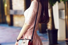 启东中国女模特(上世纪80年代中国女模特)