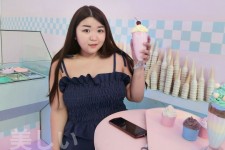 启东胖模(胖模特穿衣搭配图片)