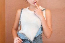 启东包含上海兼职女伴游模特预约小薇微信的词条