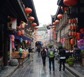 启东成都自助游(成都自助游住哪里方便)