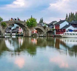 启东上海旅游攻略(上海旅游攻略手抄报)