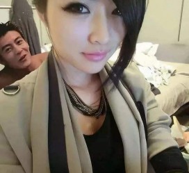 启东兼职模特到**多p在线旁观的简单介绍