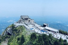 启东湖南旅游攻略(武汉到湖南旅游攻略)