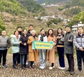 启东商务伴游招聘 潮声丨百万年薪聘导游 浙江一座县城的“千金买马”记