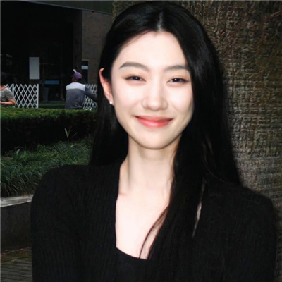 启东商务伴游如何提升自己的行业知识和技能