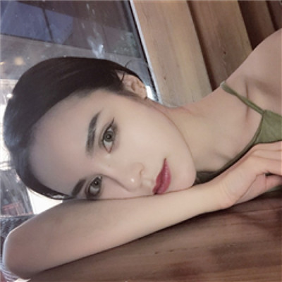 启东伴游女生王梓萱资料