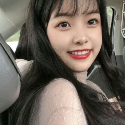启东伴游女生朱洛奇的资料
