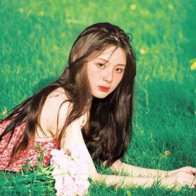 启东伴游女生谢珞欣的资料