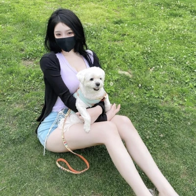 启东伴游女生雪域精灵的资料