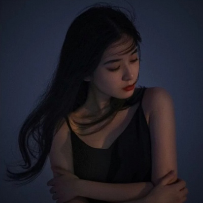 启东伴游女生谢悦悦的资料