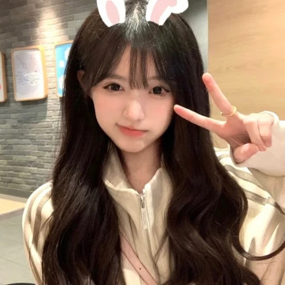 启东伴游女生慕容雪的资料