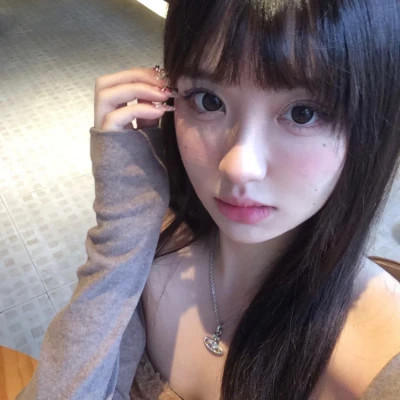 启东伴游女生车简丽的资料