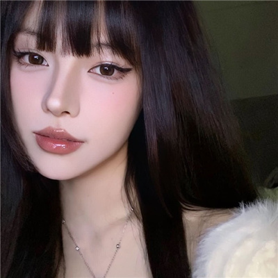 启东伴游女生白清扬的资料