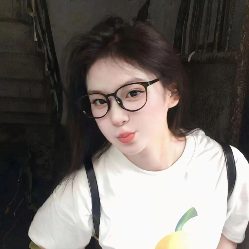 启东伴游女生桃桃的资料