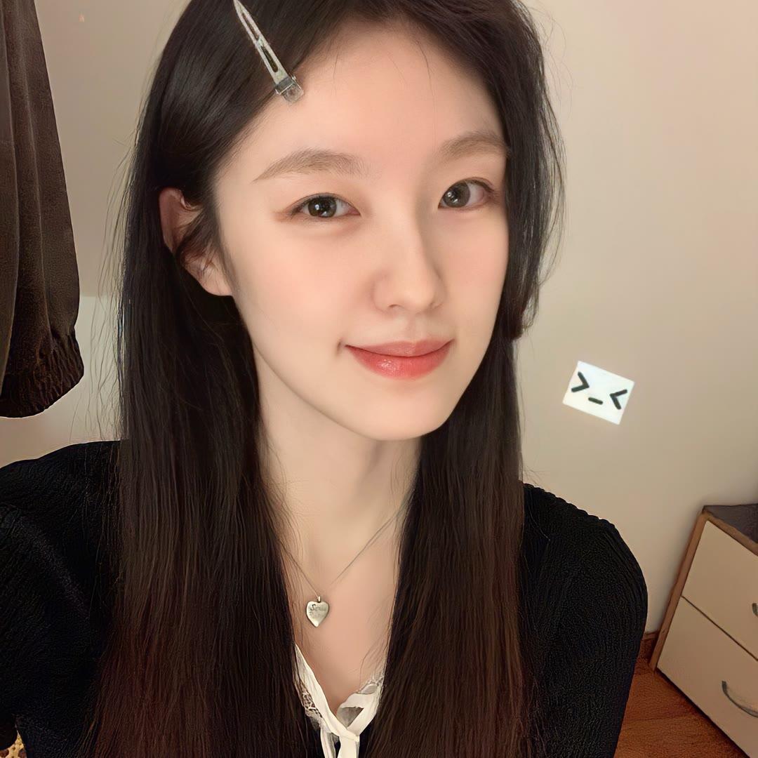 启东伴游女生阮星禾的资料