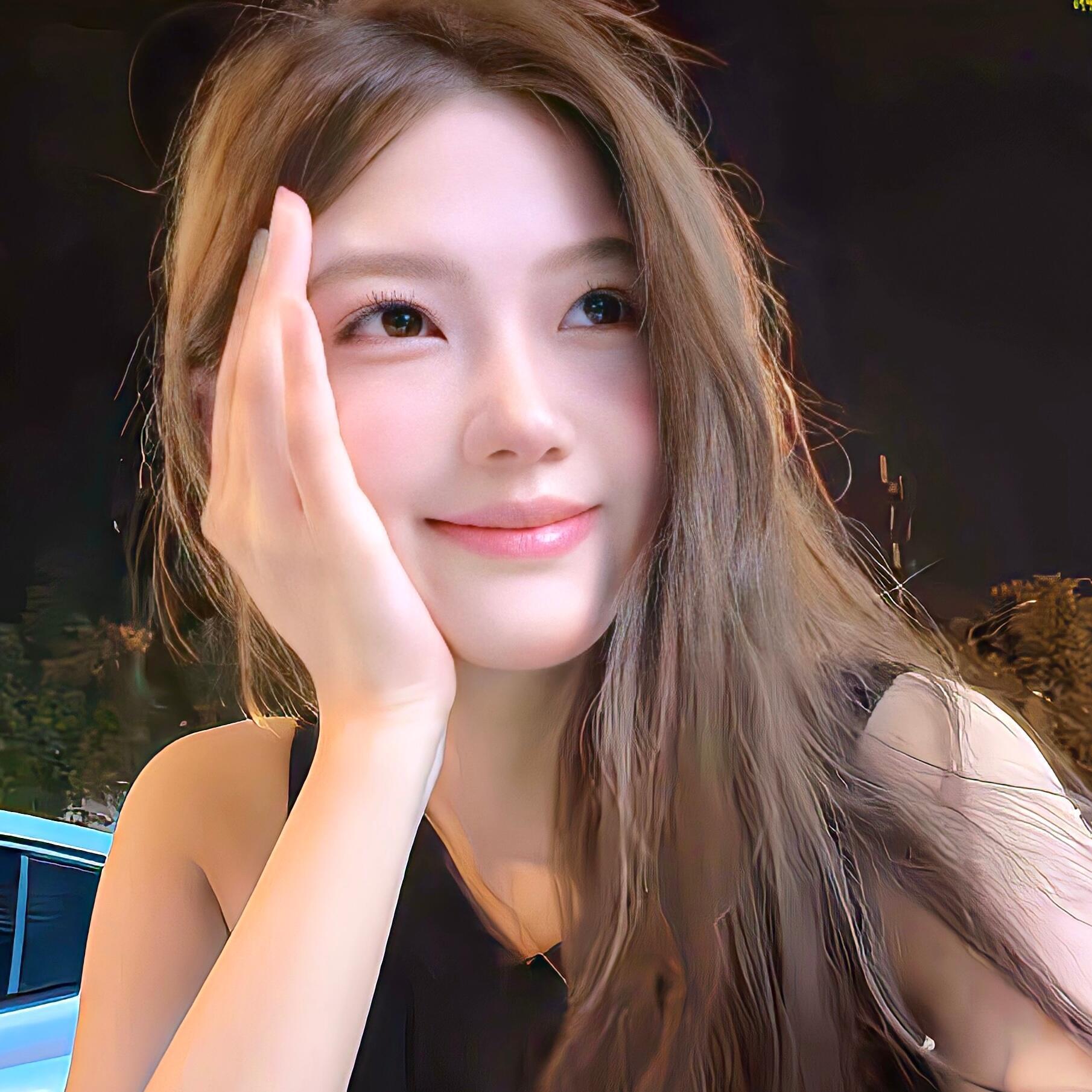 启东伴游女生夏小满的资料