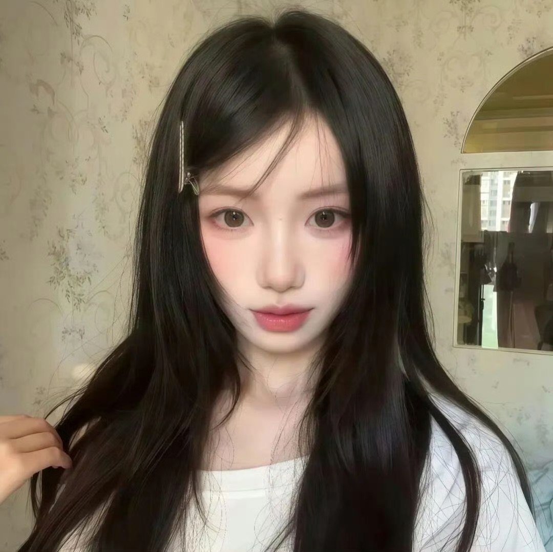 启东伴游女生雨桐的资料