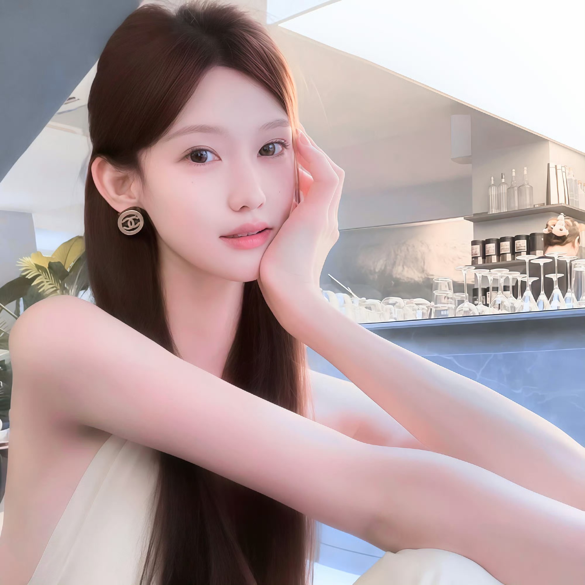 启东伴游女生林杨的资料