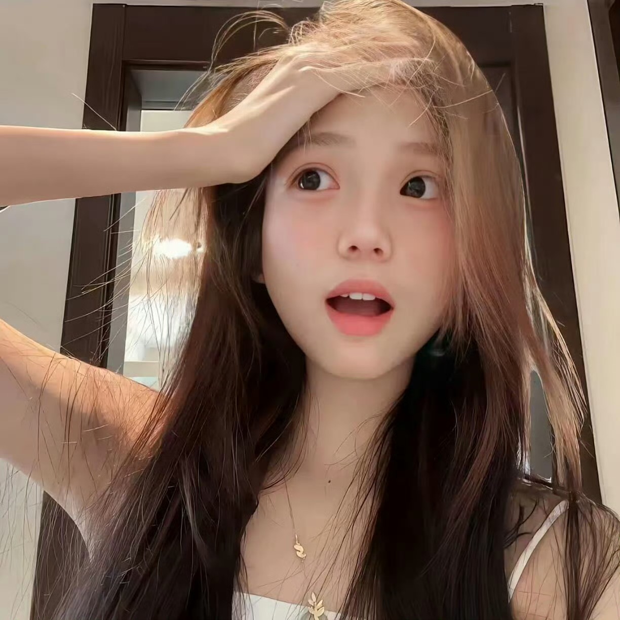 启东伴游女生许暖阳的资料