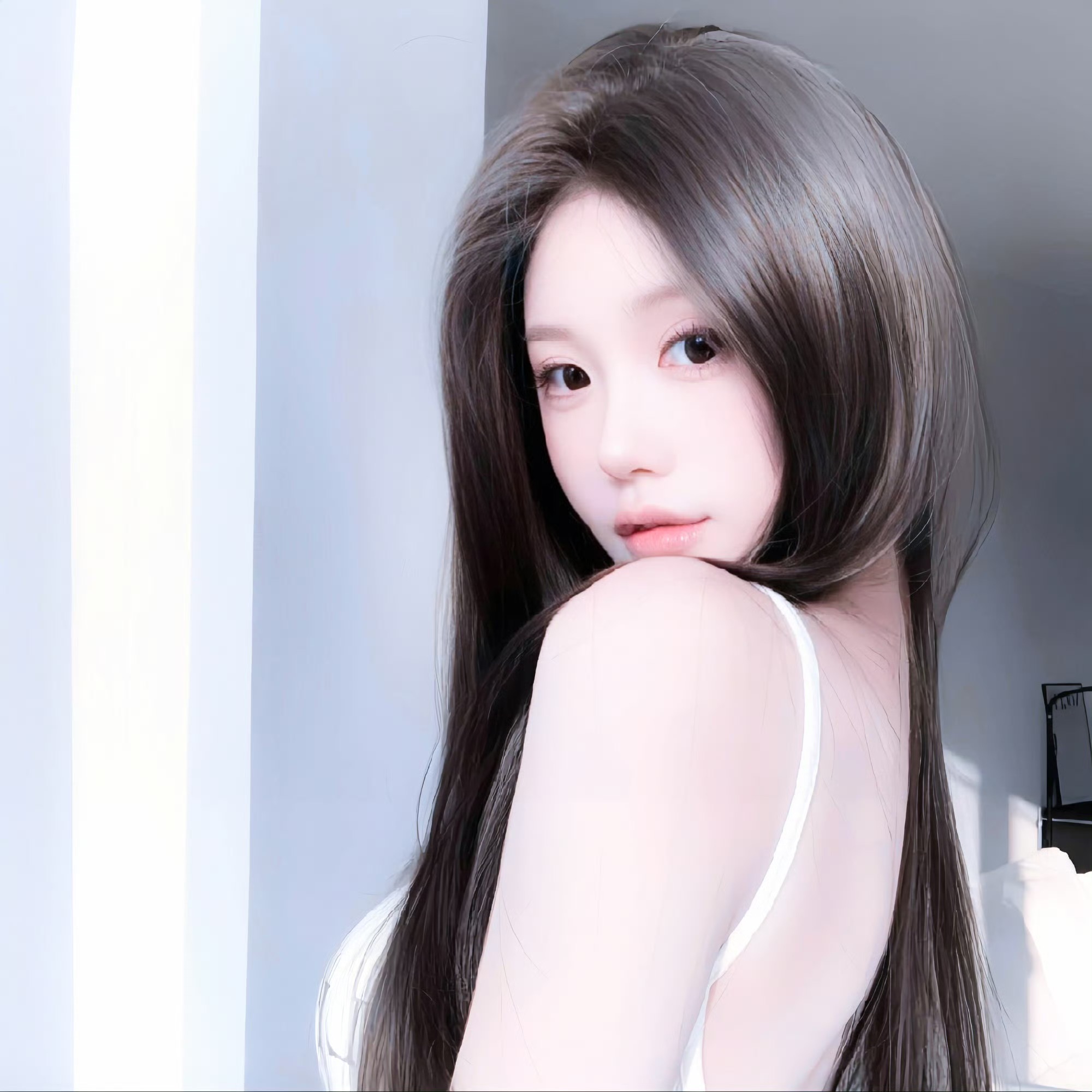 启东伴游女生林雅的资料