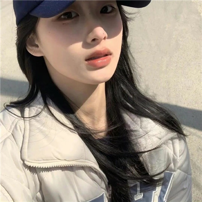 启东伴游女生徐游的资料